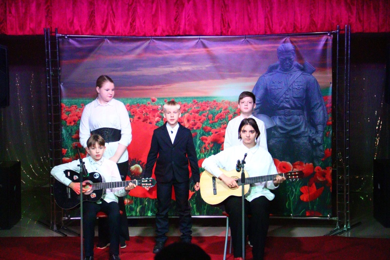 В Воскресенске прошла литературно-музыкальная программа, посвященная Дню воинской славы России 