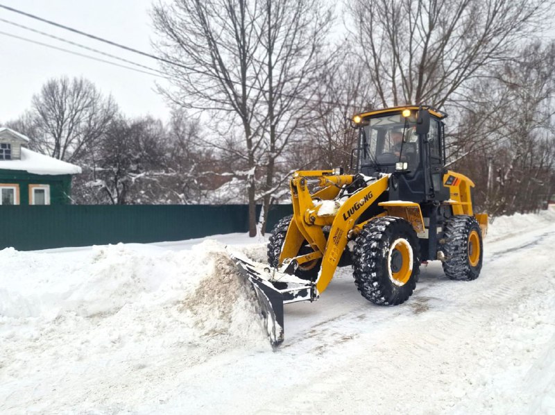 В деревне Золотово городского округа Воскресенск расчистили дороги от снега