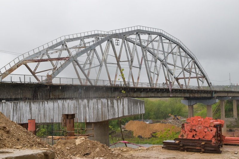 Работы по реконструкции Афанасьевского моста возобновили