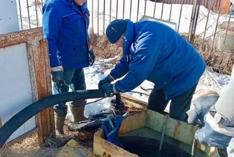 На системе водоотведения в Воскресенске отремонтировали напорный рукав