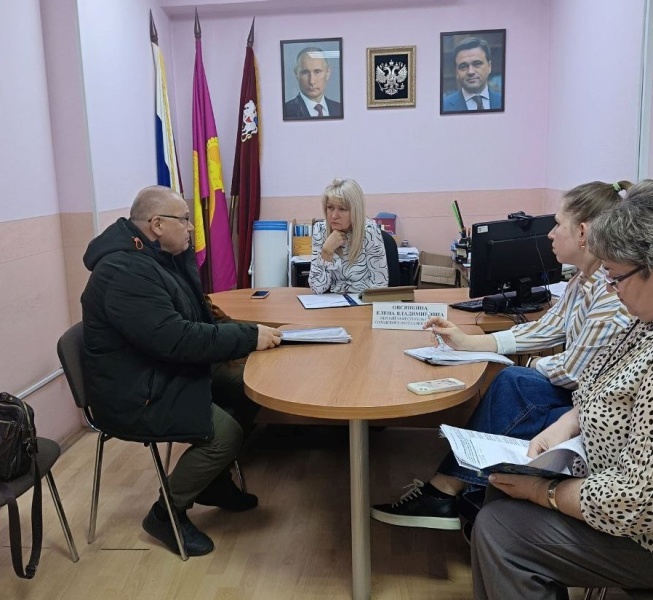 На приёме у первого заместителя главы 