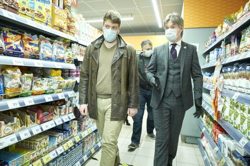 Медицинские маски можно будет приобрести не только в аптеках, но и в сетевых магазинах Подмосковья