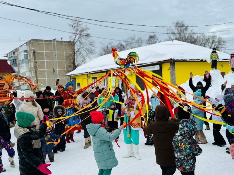 Жители села Ашитково городского округа Воскресенск попрощались с зимой на праздновании Масленицы 