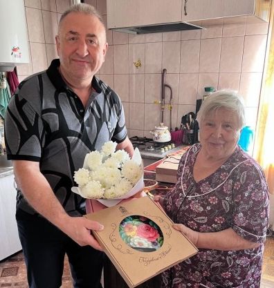 В Воскресенске поздравили ветерана труда