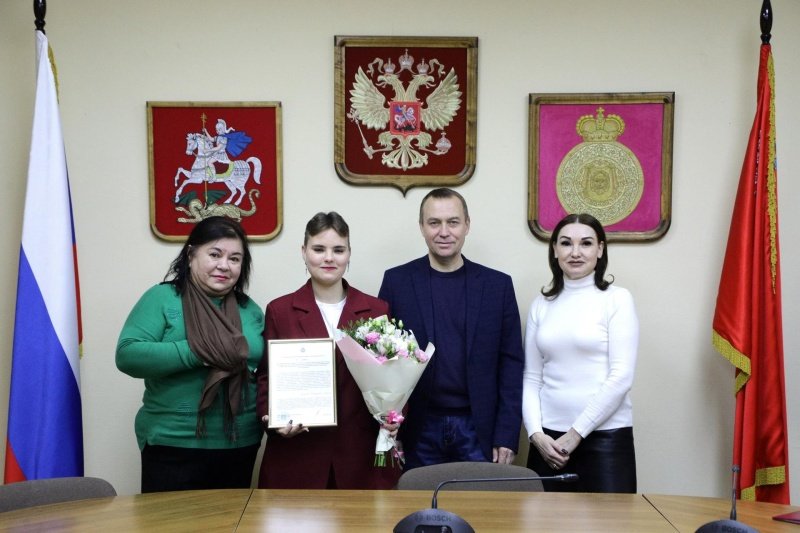 В Воскресенске продолжается вручение жилищных сертификатов