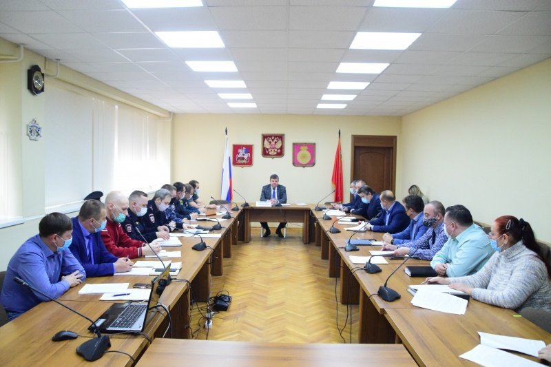 На заседании комиссии
