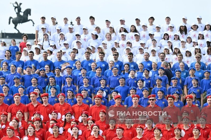 Курсанты из Воскресенска приняли участие в торжестве на Поклонной горе