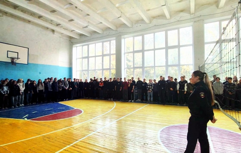 В Воскресенске полицейский провела урок правовой грамотности для студентов