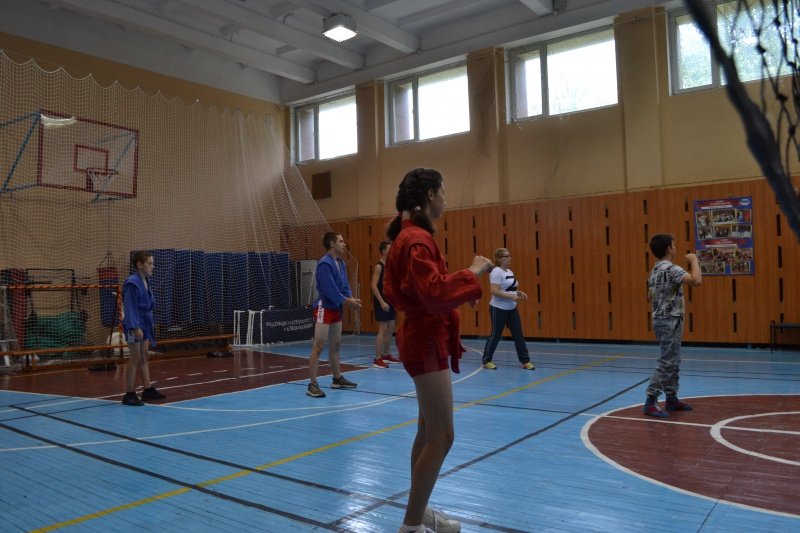 Во Дворце культуры «Юбилейный» состоялся 9 традиционный турнир по волейболу, посвящённый Дню офицера