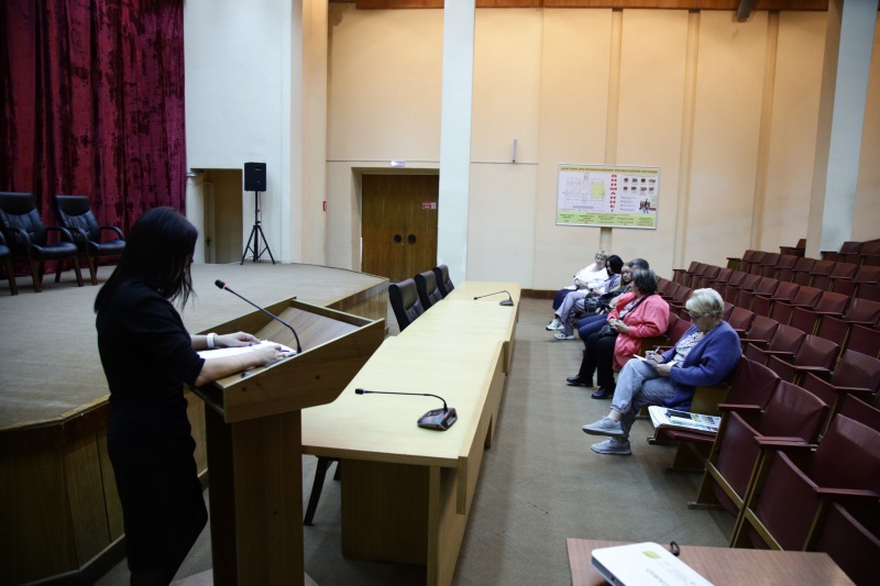 На заседании административной комиссии 