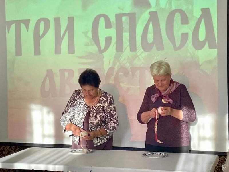 В деревне Чемодурово г.о. Воскресенск состоялся вечер отдыха, приуроченный к празднованию августовских Спасов