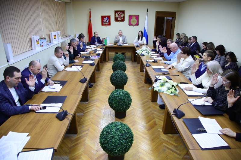 В Воскресенске состоялось заседание Совета депутатов округа