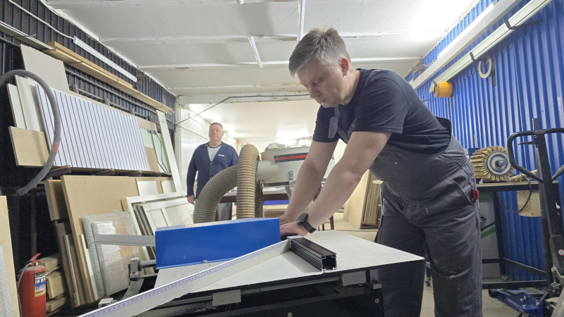 Малые производители интерьера из Воскресенска осваивают сложные технологии и заменяют импортные решения