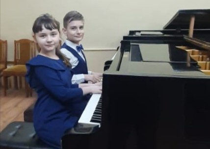 Пианисты ДШИ №4 удостоены высоких наград