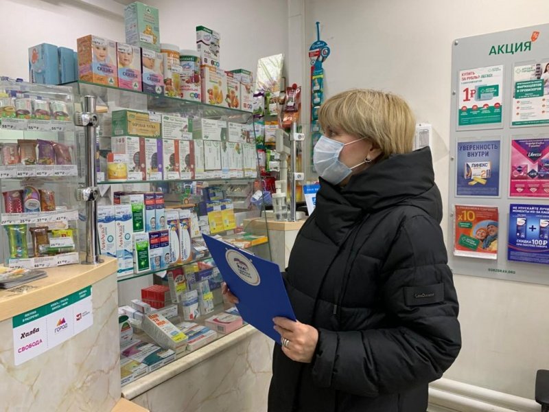 Воскресенские партийцы проверяют в аптеках наличие лекарств от коронавируса