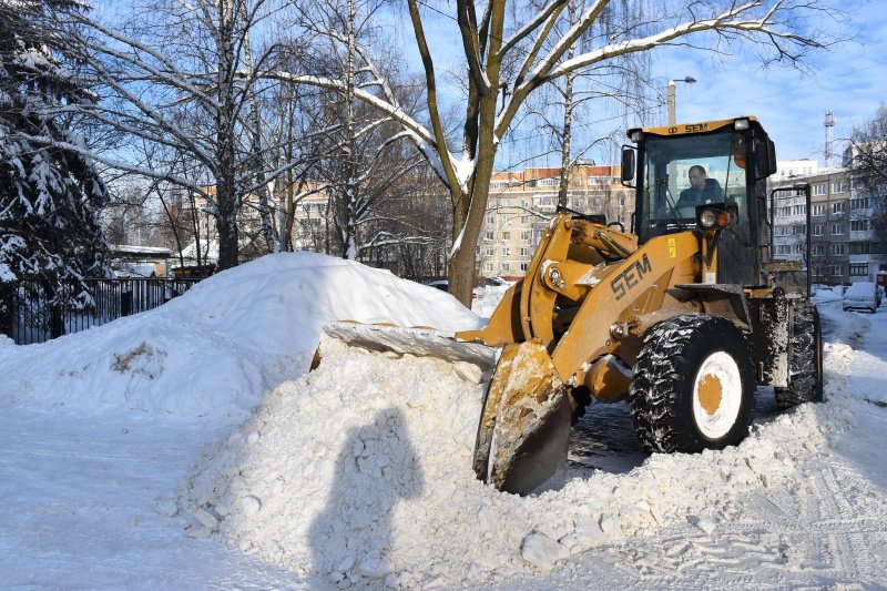 АО «ВМУ» выделило технику для уборки улиц Воскресенска от снега