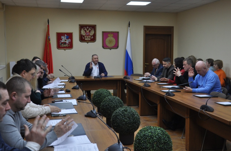 На внеочередном заседании депутаты внесли изменения в бюджет городского округа Воскресенск  