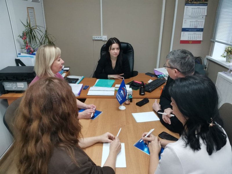 Воскресенские партийцы провели встречу о мерах поддержки малого бизнеса