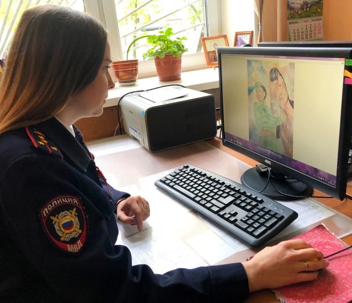 В г.о. Воскресенск полицейские и общественники подвели итоги конкурса детского рисунка, посвященного Дню Победы