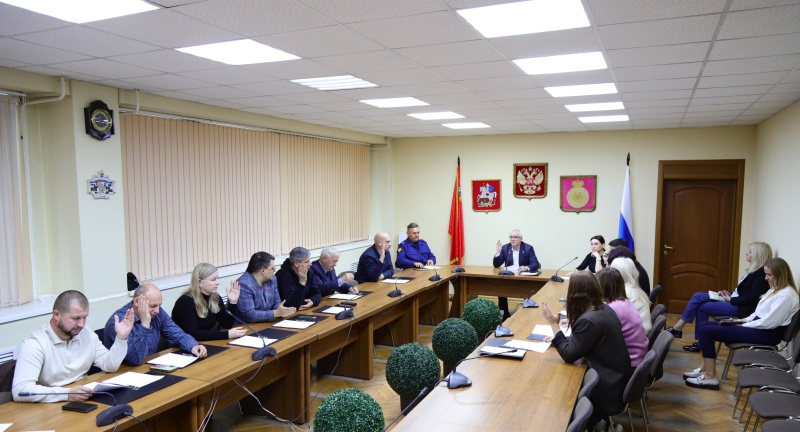 Депутаты городского округа Воскресенск провели внеочередное заседание Совета