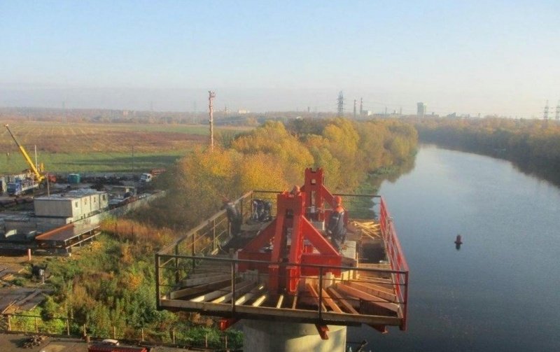 В Воскресенске завершено устройство опор нового Афанасьевского моста через р. Москву  