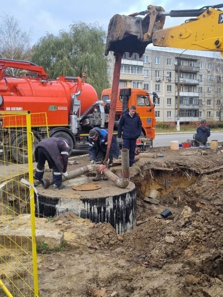 Реконструкция центрального водопровода в микрорайоне Лопатинский Воскресенска 