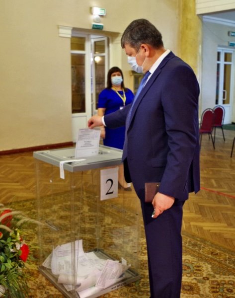 Стартовало голосование по поправкам в Конституцию России