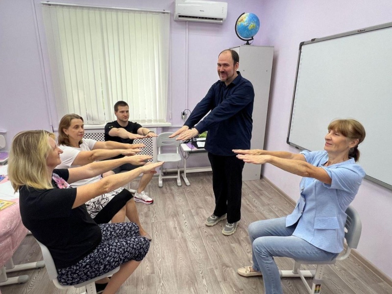 В социальном центре «Воскресенский» прошел психологический тренинг «Я и мой ребенок» для семей