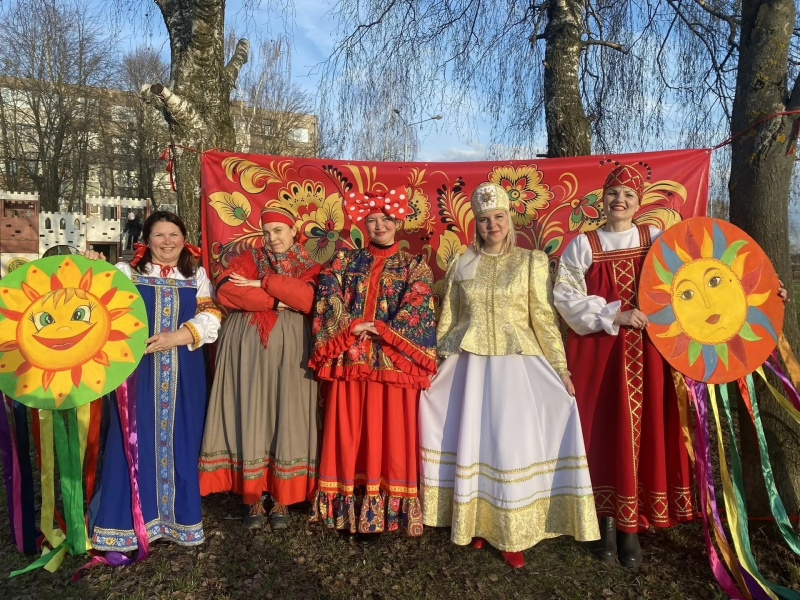 В городском округе Воскресенск прошёл фольклорный праздник «Как-то раз на Красную горку…»